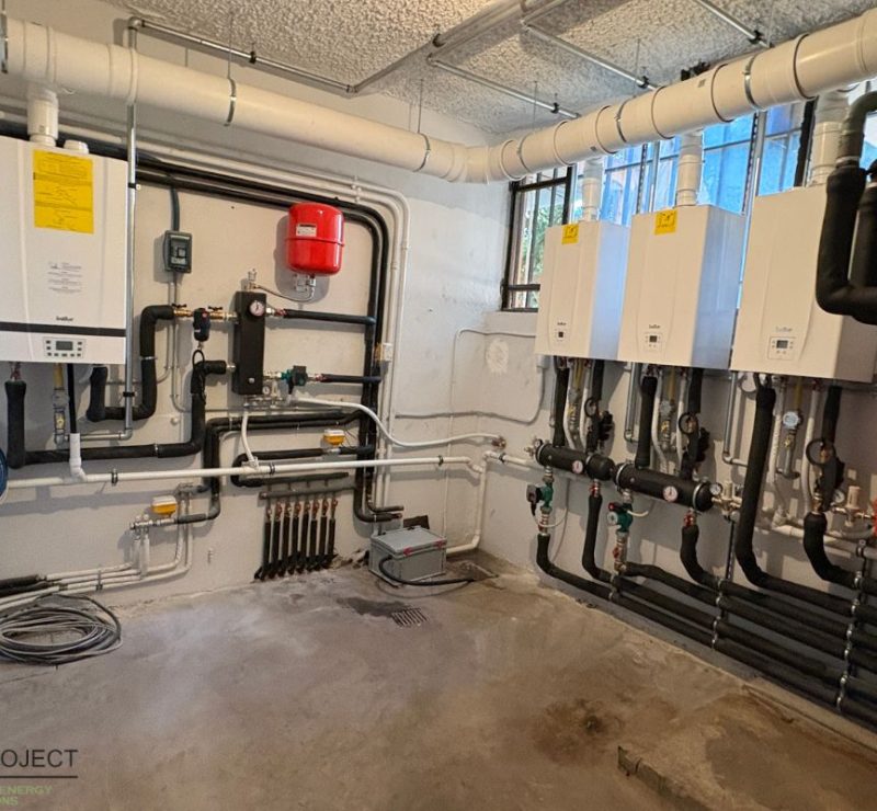 Συστοιχία επίτοιχων λεβήτων ισχύος 144 kW
